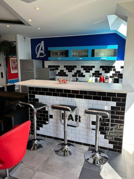 Appartement Disney Avengers, 5 Min Des Parcs Magny-le-Hongre Exteriér fotografie